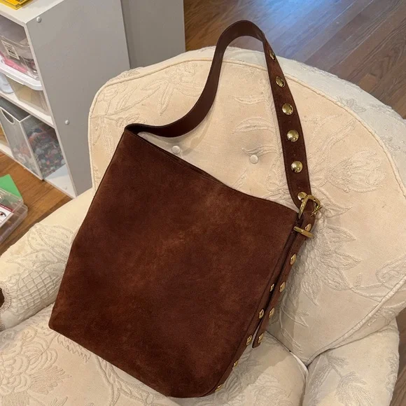 Madewell Essential Bucket Tote Bag with Gold Studs - Picture 3 of 5